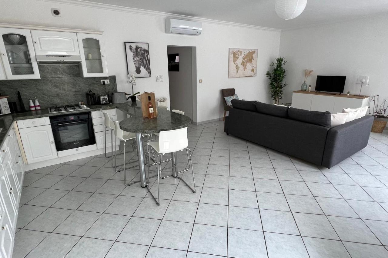 Le Grand Vidourle Apartamento Le Grau-du-Roi Exterior foto